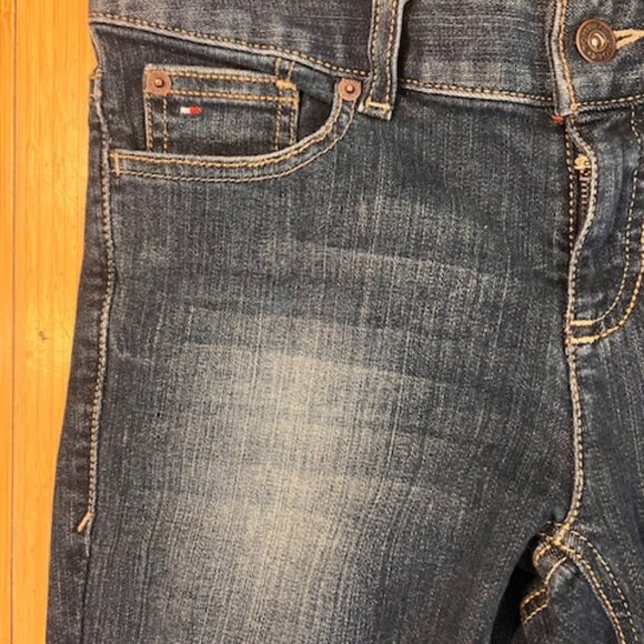 TOMMY HILFIGER Women's Freedom Boot Jeans - Picture 4 of 10